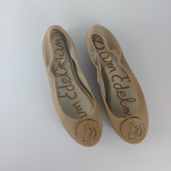 sam edelman medallion flats